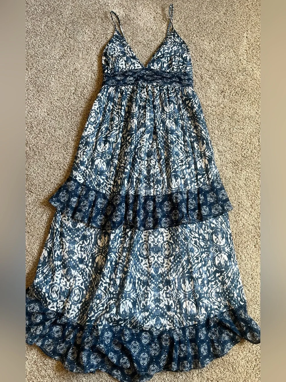 Abercrombie & Fitch Bra-Free Tiered Flowey Tie Back Maxi Dress Blue&white